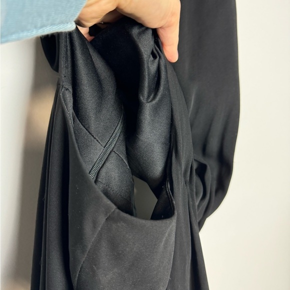 Ieena by Mac Duggal Black Gown Cut Outs sleeveless round neck Size 0 - Picture 4 of 8